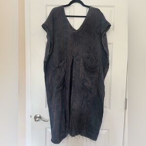 Kantha Bae Black Split Muu Tunic